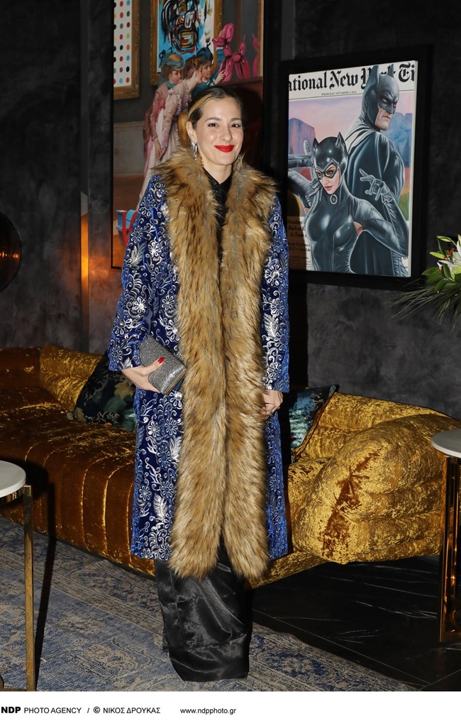 Νατάσσα Μποφίλιου: Φόρεσε το απόλυτο boho & chic παλτό που είχε προκαλέσει αντιδράσεις