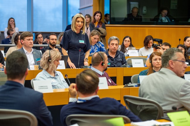 Η Μ. Καρυστιανού στο Ευρωκοινοβούλιο: "Βρίσκομαι ενώπιόν σας γιατί οι εγγυήσεις του κράτους δικαίου έχουν πάψει να λειτουργούν στην Ελλάδα"