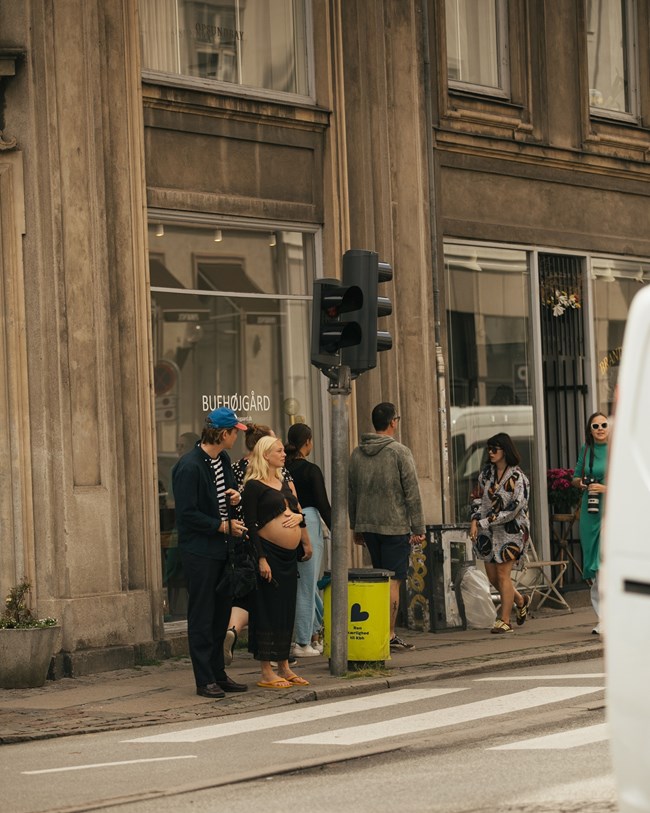 Πώς επηρεάζει η πόλη το street style των κατοίκων της;