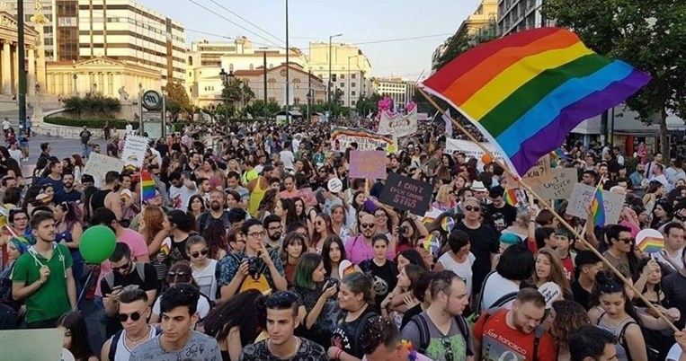 «Τα LGBTQI+ άτομα φωνάζουμε ΩΣ ΕΔΩ»: To φετινό Athens Pride θα γίνει με πολύ διαφορετικό τρόπο